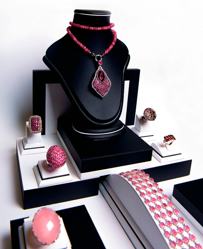 “Рубиновая» коллекция от ювелирного холдинга «Галерея самоцветов»