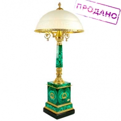 Настольная лампа "Малахитовый дар" Камень малахит и долерит. Литьё бронза, позолота, ручная работа