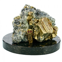 Фигурка из натурального камня "Сова" Драгоценный камень пирит Литье бронза