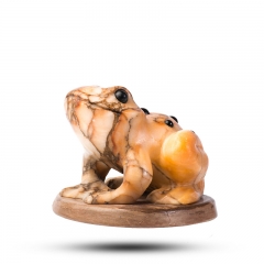 Фигура "Лягушка" Камень ангидрит, талькохлорит