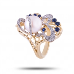 Эксклюзивное золотое кольцо с бриллиантами, сапфирами и жемчугом