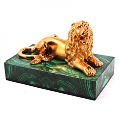 Королевский подарок Скульптура "Знак зодиака -Лев" Драгоценный камень малахит. Литьё бронза, золочение
