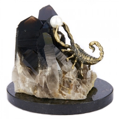 Композиция из камня "Скорпион с морионом" Драгоценный камень жемчуг, морион Литье бронза