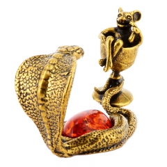 Композиция из камня "Кобра и мышь" Драгоценный камень янтарь Литье бронза