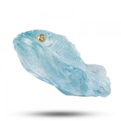 Глиптика фигурка из камня аквамарин "Рыбка"