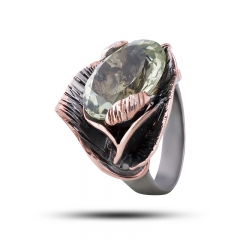 Эксклюзивное кольцо с камнем празиолит