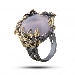 Эксклюзивное кольцо Камень розовый кварц