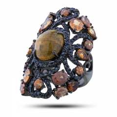 Эксклюзивное кольцо с натуральными камнями